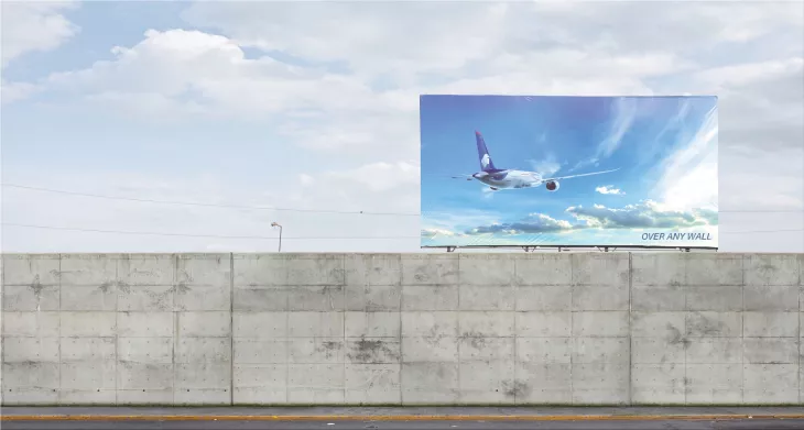 Aeromexico "Over any wall"