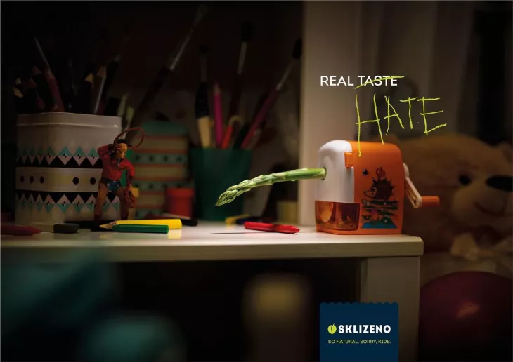 Sklizeno: "Real taste, real hate. So natural. Sorry, kids." by McCann