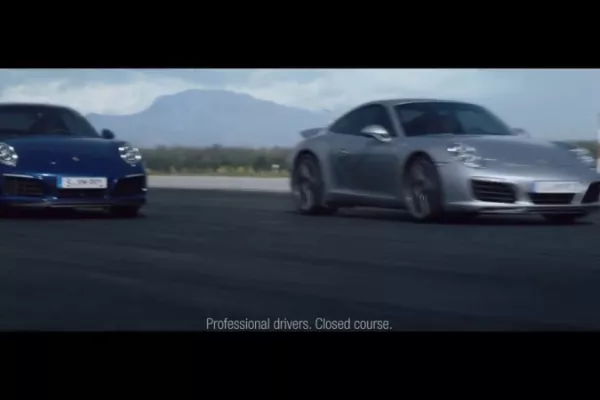 Porsche 911 – “Compete”