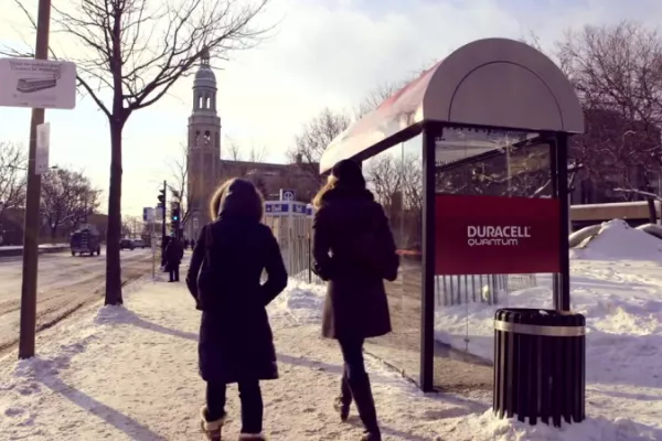 Duracell: surprise bus shelter